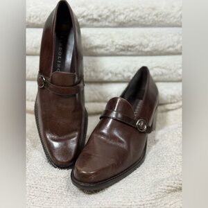 Bandolino Women Beautiful Dark Brown Slip-On Loafers. Size 7.5.